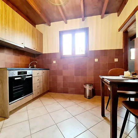 شقة Shades Of Wood Old Town